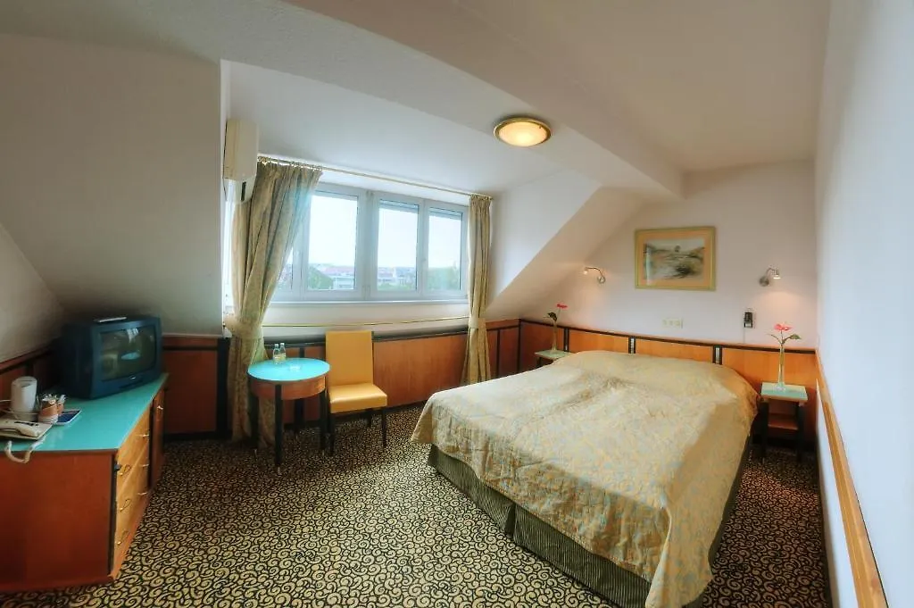 Carlton Opera Hotel Vienna Austria