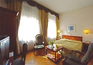 Carlton Opera Hotel Vienna 3*,  Austria