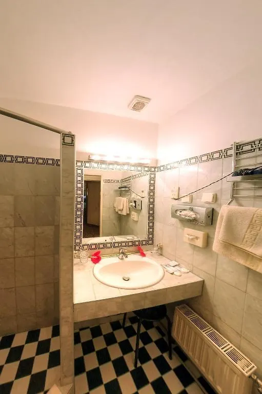 Carlton Opera Hotel Vienna