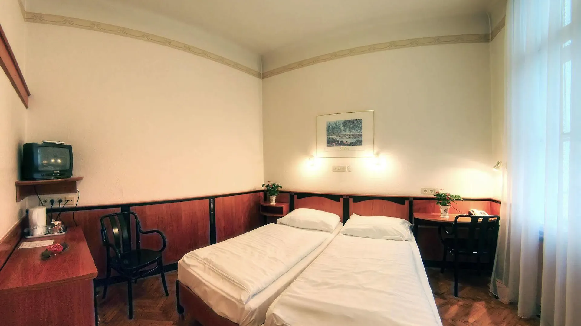 Carlton Opera Hotel Vienna