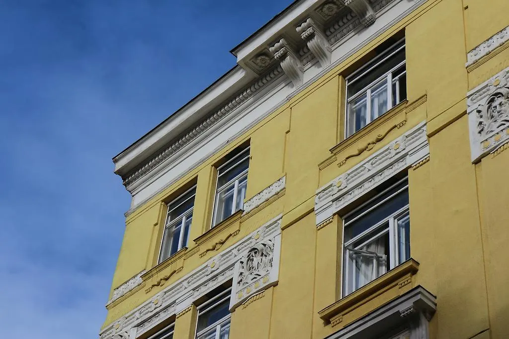 Carlton Opera Hotel Wenen 3*,